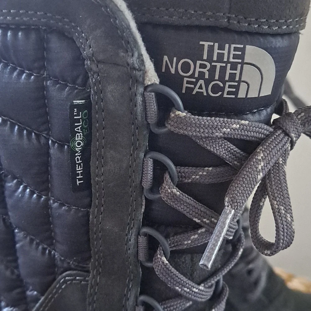 The North Face Womens‎ Thermoball Black/Grey Winter Boot Waterproof Insulated 10